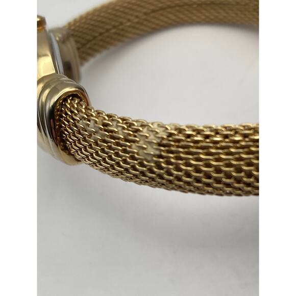 Alto Quartz Cuff Bracelet Womens Watch 22mm - Fresh Battery - Marble Like Face - Picture 9 of 10